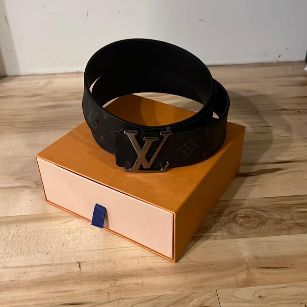Louis Vuitton belt